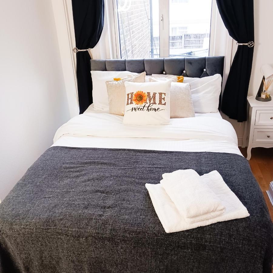 Home Away From Home 런던 외부 사진